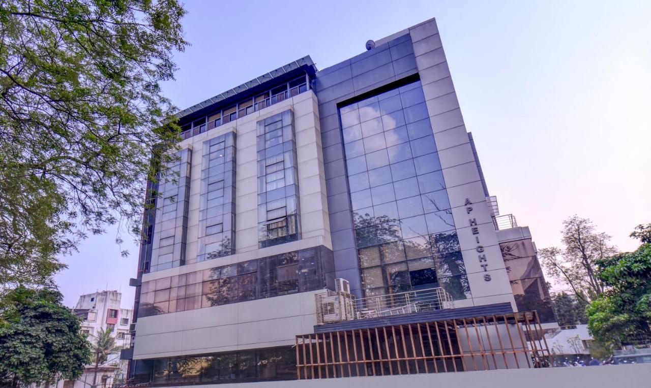 Treebo Admiral Suites New Usmanpura Aurangābād Esterno foto