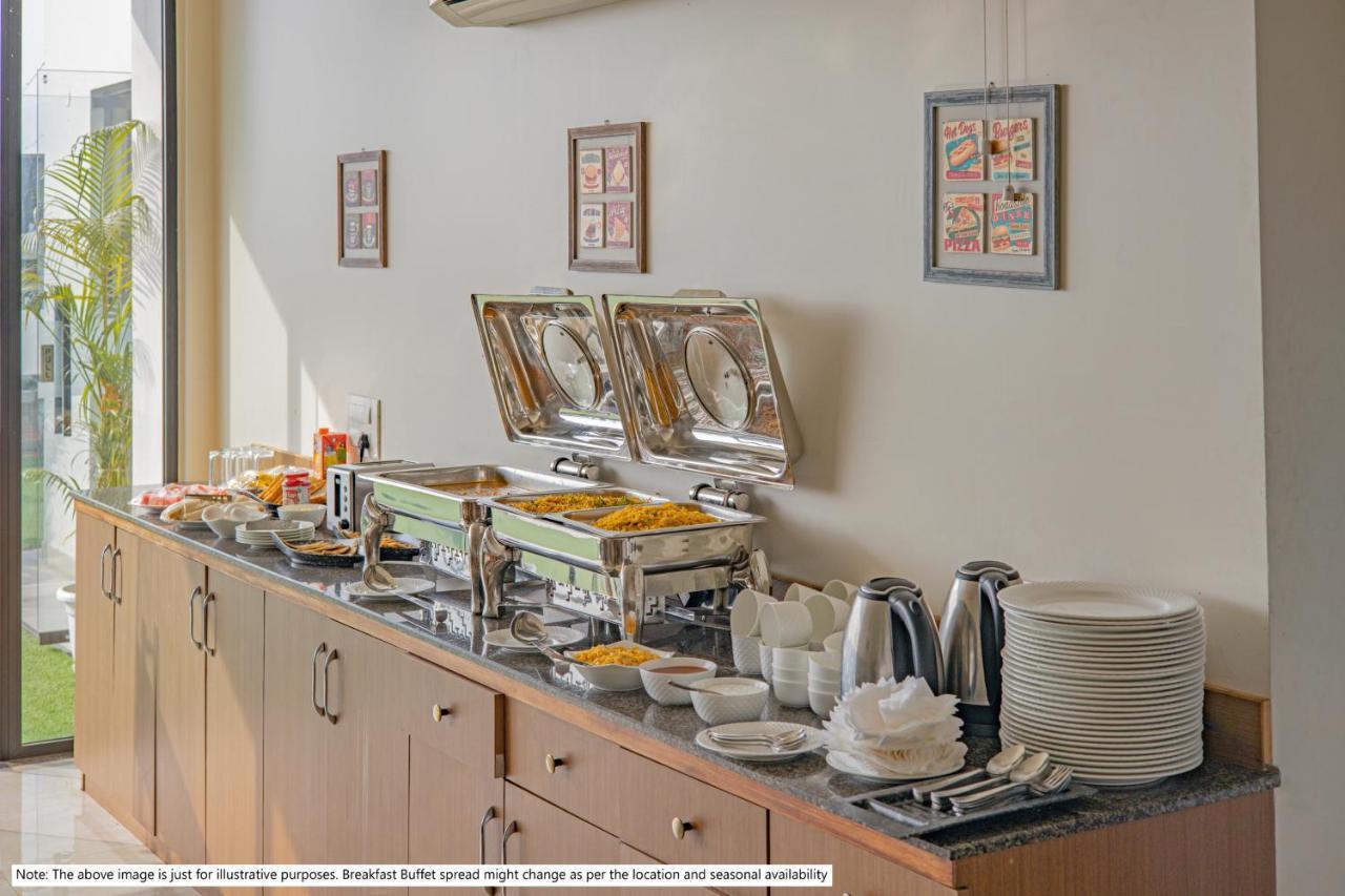 Treebo Admiral Suites New Usmanpura Aurangābād Esterno foto