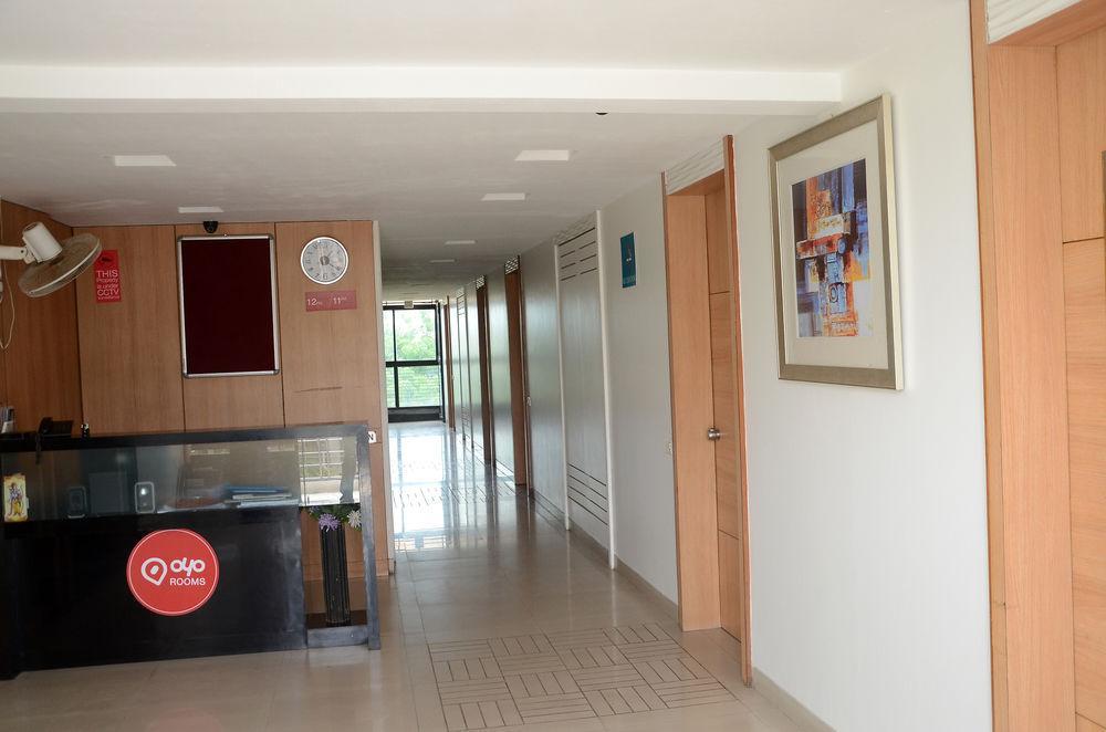 Treebo Admiral Suites New Usmanpura Aurangābād Esterno foto