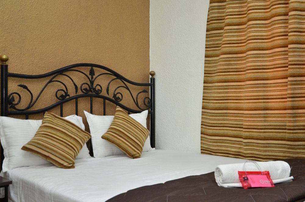 Treebo Admiral Suites New Usmanpura Aurangābād Esterno foto