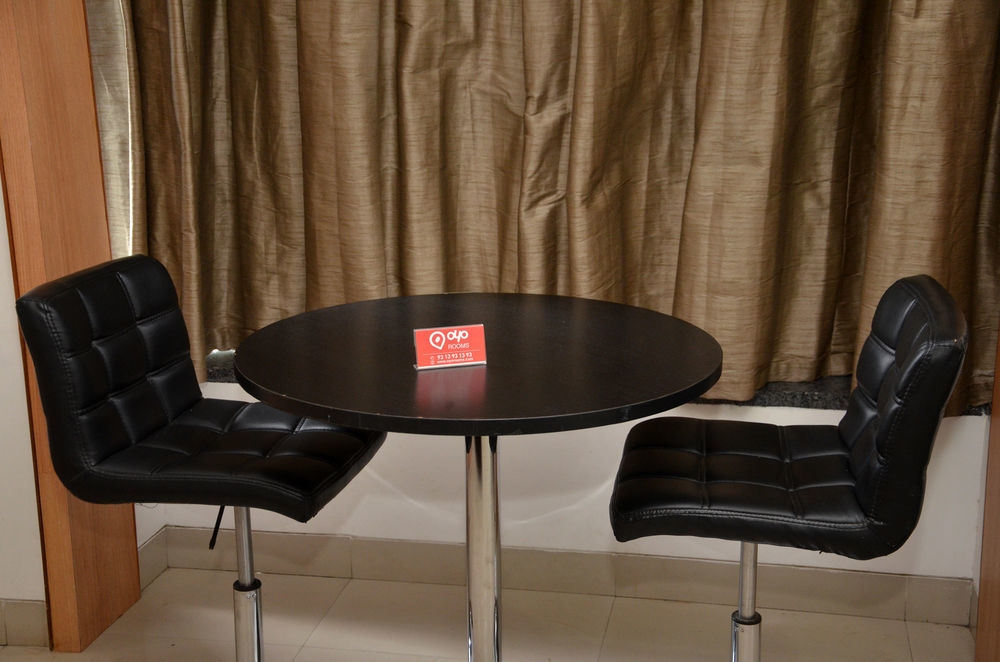 Treebo Admiral Suites New Usmanpura Aurangābād Esterno foto